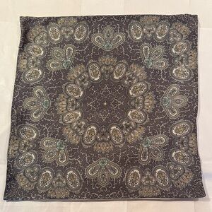 Pottery Barn Silk/Cotton Blend 20 x 20 Pillow Cover